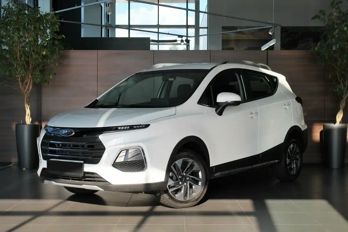 Jac JS3 по цене от 925 000 рублей